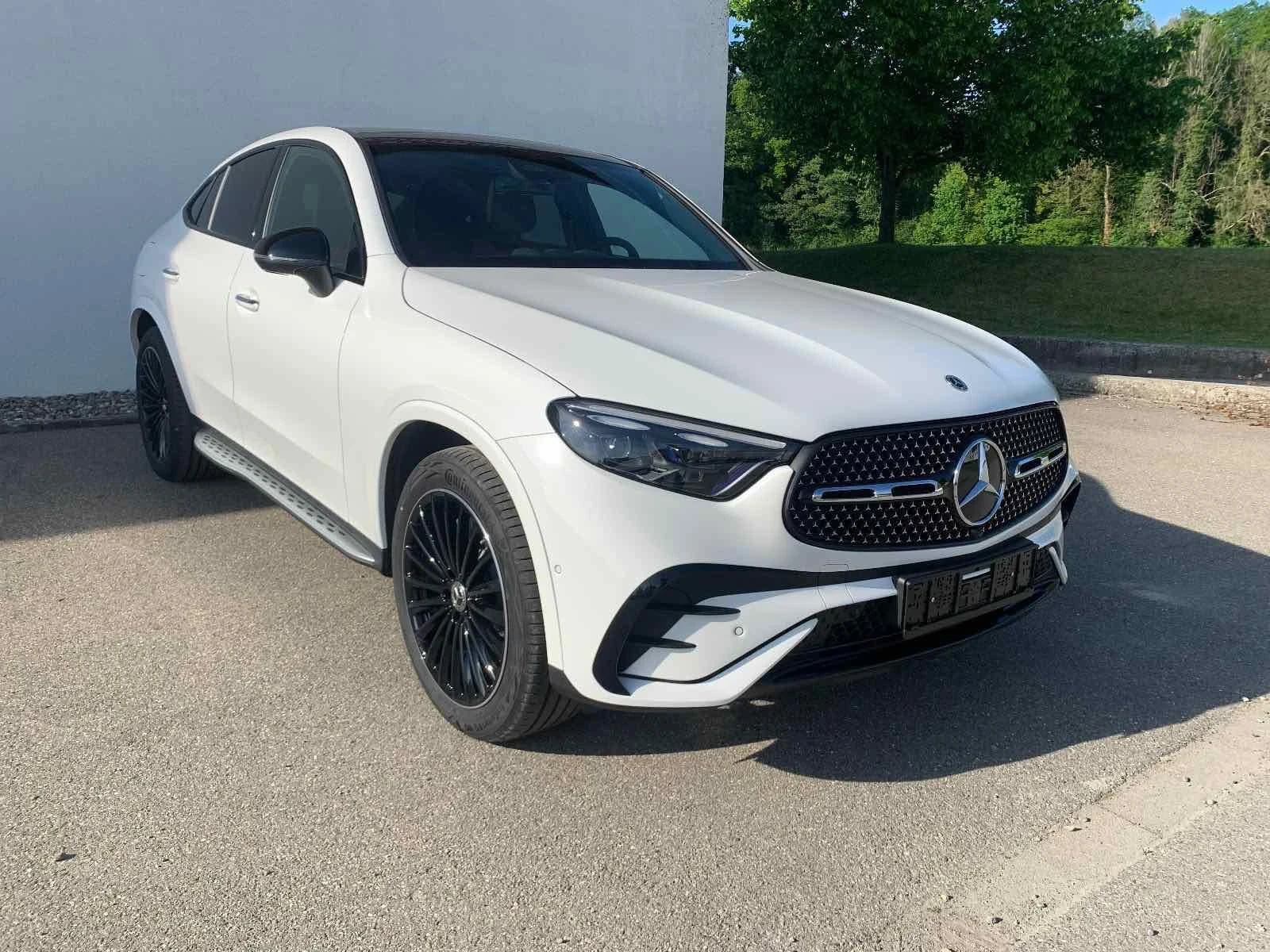 Mercedes-Benz GLC 300 COUPE* AMG* PANORAMA* ГАРАНЦИЯ, снимка 2 - Автомобили и джипове - 55727521