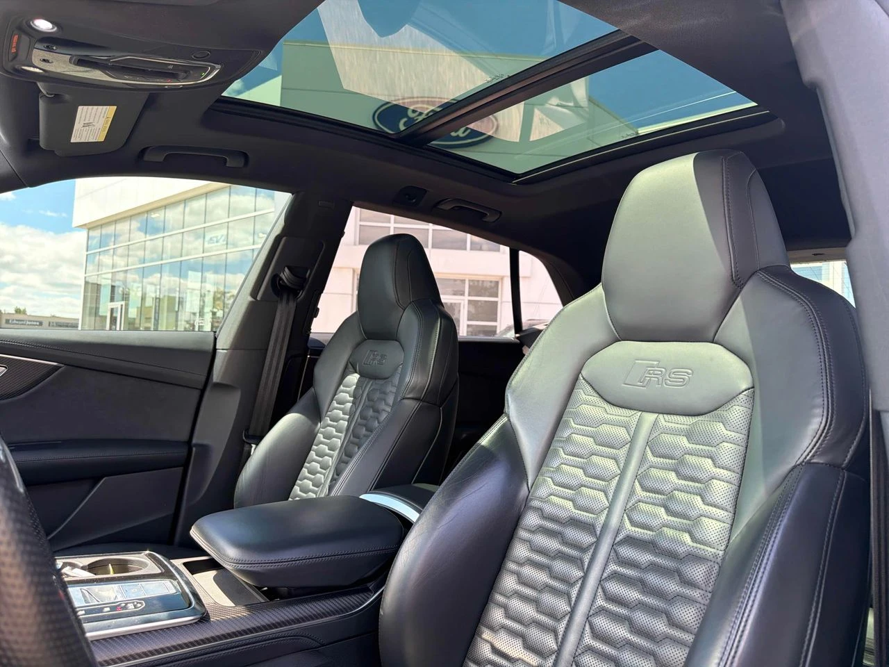 Audi Q8 4.0 TFSI quattro, снимка 17 - Автомобили и джипове - 55798369