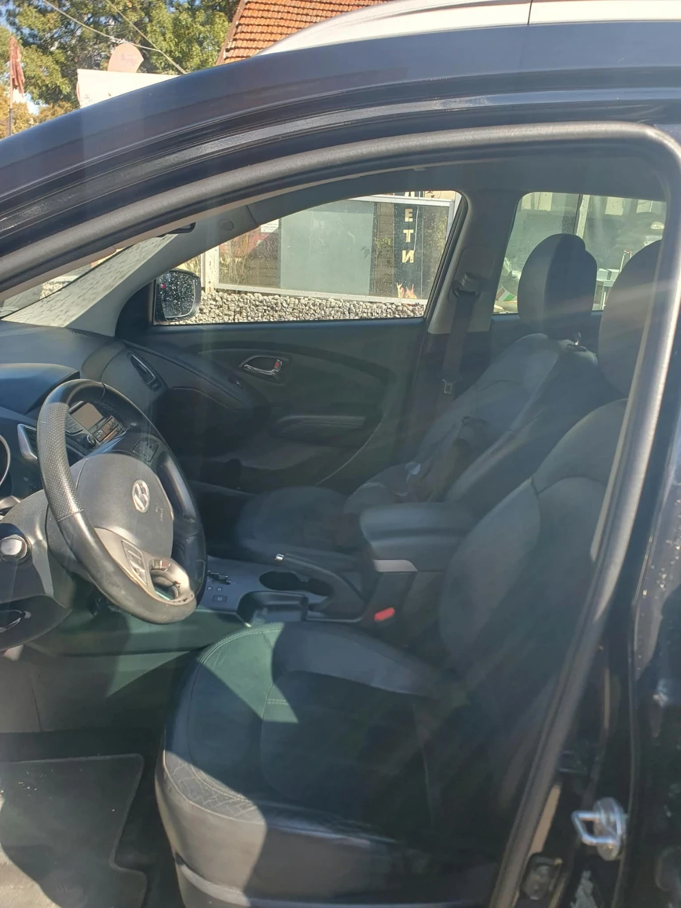 Hyundai IX35, снимка 5 - Автомобили и джипове - 56043600