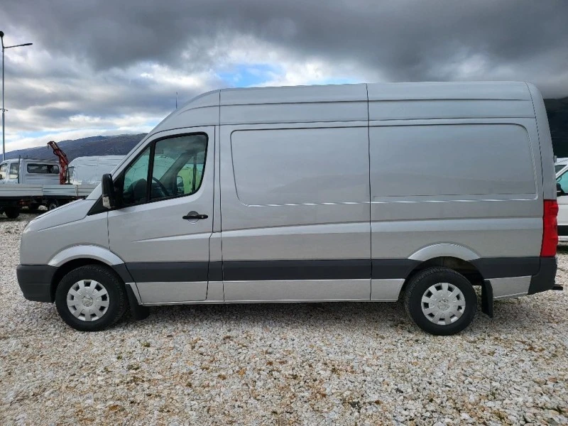 VW Crafter, снимка 2 - Бусове и автобуси - 40254797