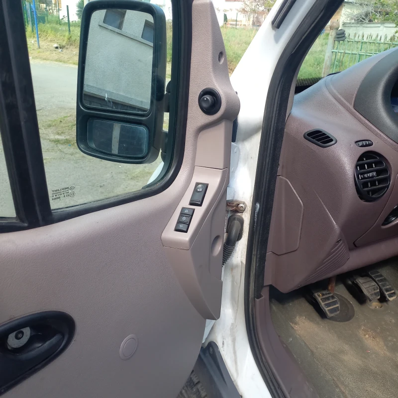 Renault Master, снимка 4 - Бусове и автобуси - 52848557