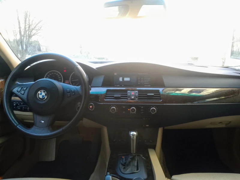 BMW 530 xDrive , снимка 16 - Автомобили и джипове - 45457562