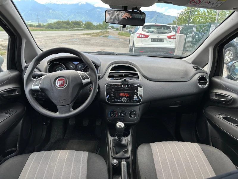 Fiat Punto 1.3 MJT EURO 6, снимка 10 - Автомобили и джипове - 46356269