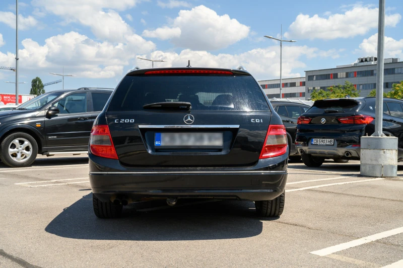 Mercedes-Benz C 200 Avantgarde Blue Efficiency, снимка 4 - Автомобили и джипове - 46744918