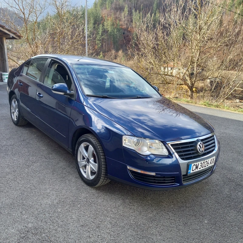 VW Passat, снимка 1 - Автомобили и джипове - 48950571