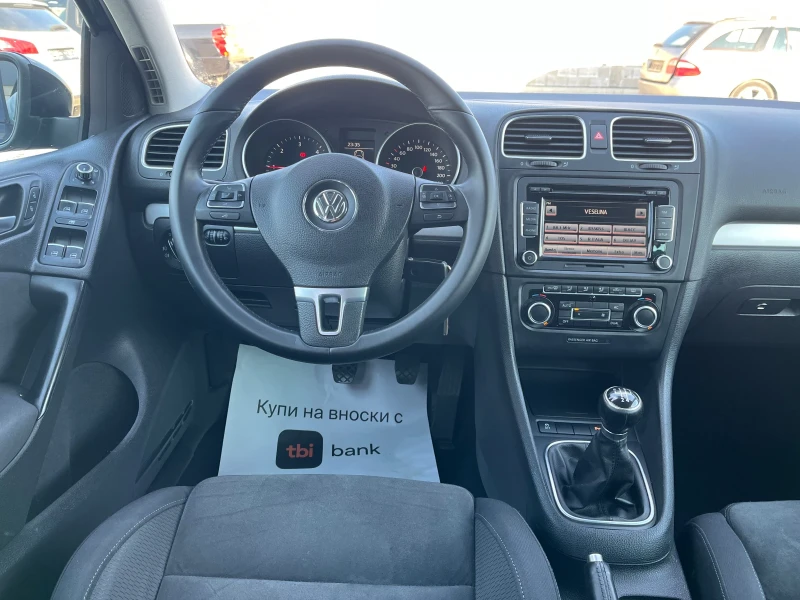 VW Golf 1.6 TDI, снимка 10 - Автомобили и джипове - 49100816