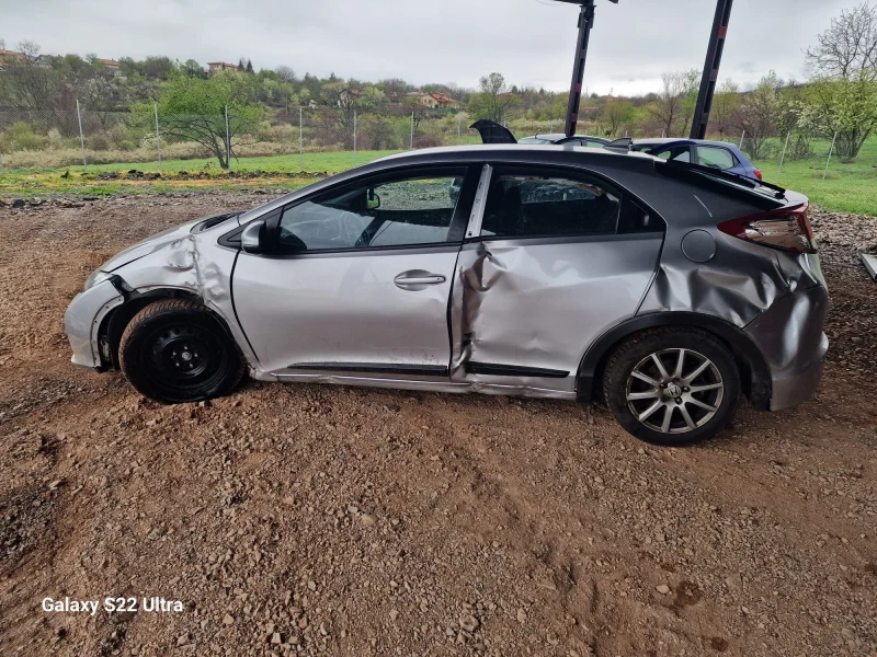Honda Civic 2.2 i-dtec НА ЧАСТИ, снимка 6 - Автомобили и джипове - 49745160