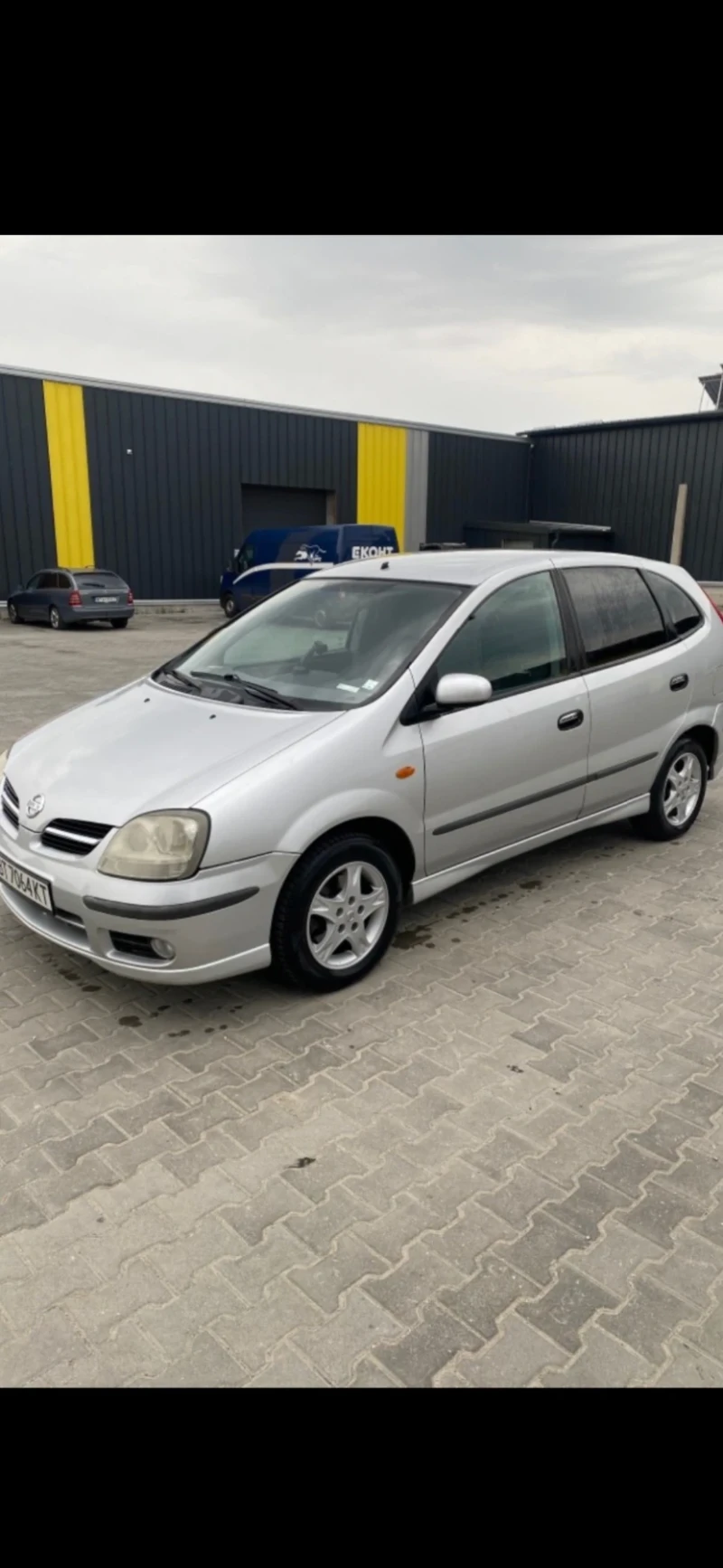 Nissan Almera tino 1.8i, Регистриран, всичко платено, Климатроник