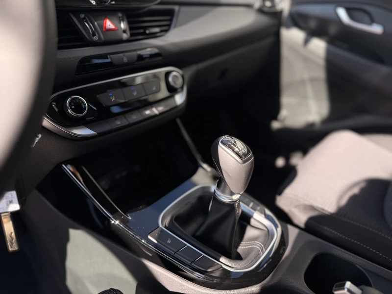 Hyundai I30 ПРОМО ЦЕНА - i30 PD Wagon PE2 Business 1.5 6MT , снимка 12 - Автомобили и джипове - 52233566