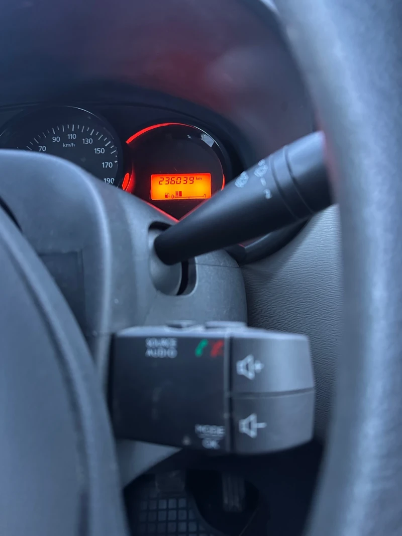 Dacia Dokker * 1.5 DCI* КЛИМАТИК* , снимка 16 - Автомобили и джипове - 52646433