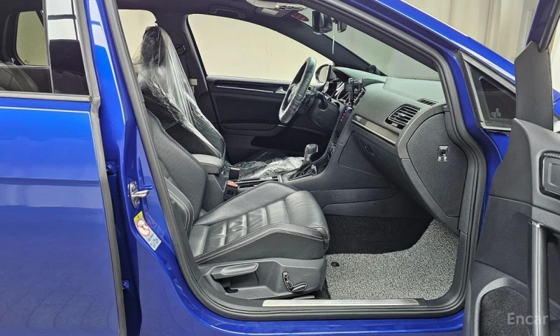 VW Golf, снимка 11 - Автомобили и джипове - 52699102