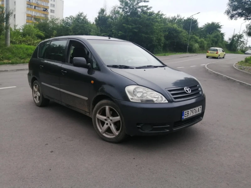 Toyota Avensis verso