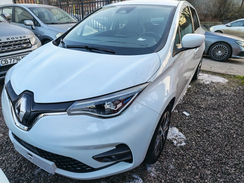 Renault Zoe 52kwCCS R135 Гаранция Сертификат, снимка 4 - Автомобили и джипове - 52865568