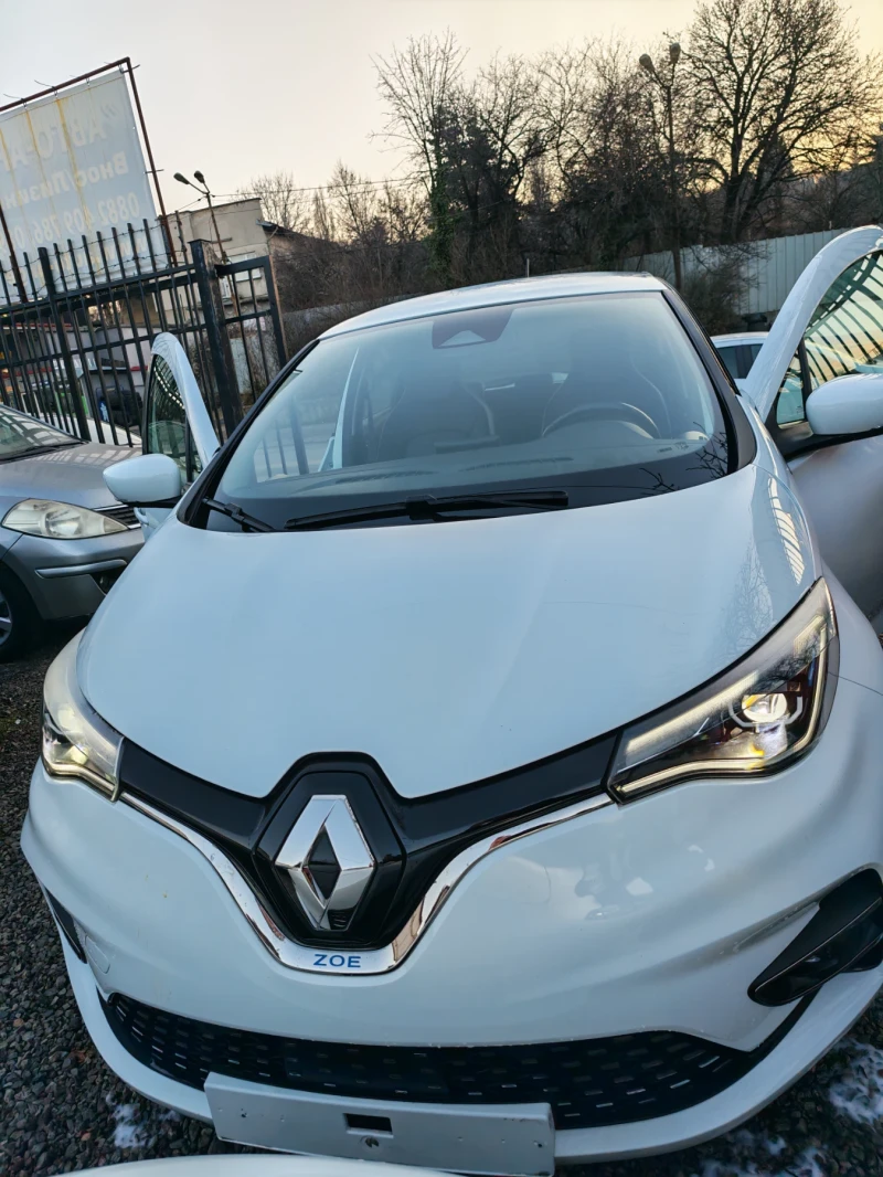 Renault Zoe 52kwCCS R135 Гаранция Сертификат
