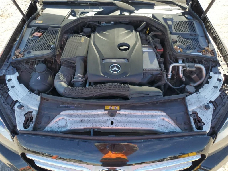 Mercedes-Benz C 300 4MATIC, снимка 11 - Автомобили и джипове - 53064161