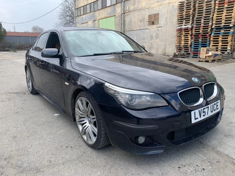 BMW 530 d мпакет 235hp, снимка 1 - Автомобили и джипове - 49519620