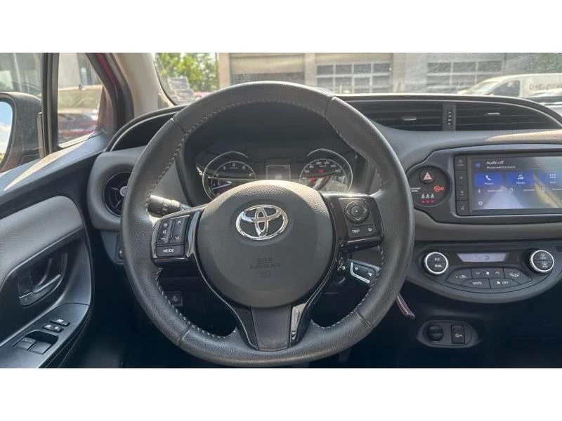 Toyota Yaris FANCY - изображение 9