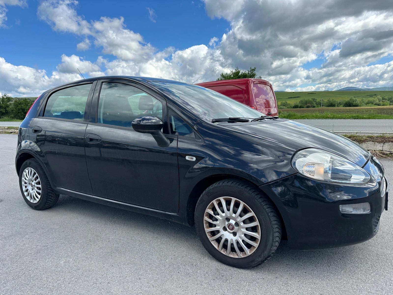 Fiat Punto 1.3 MJT EURO 6 - изображение 2