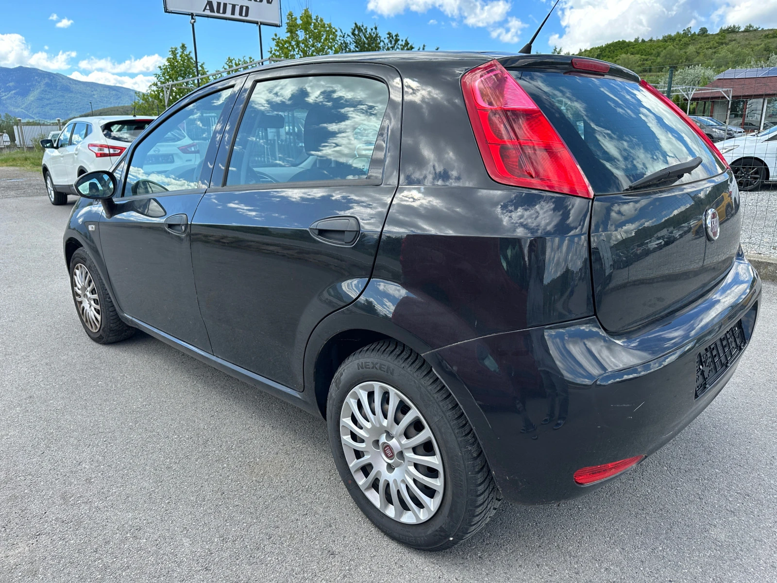 Fiat Punto 1.3 MJT EURO 6 - изображение 7