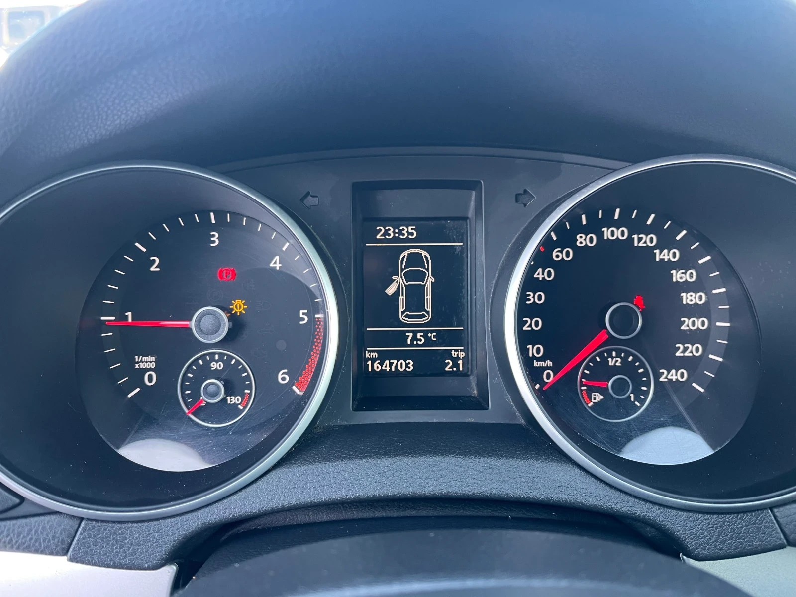 VW Golf 1.6 TDI | Mobile.bg   12