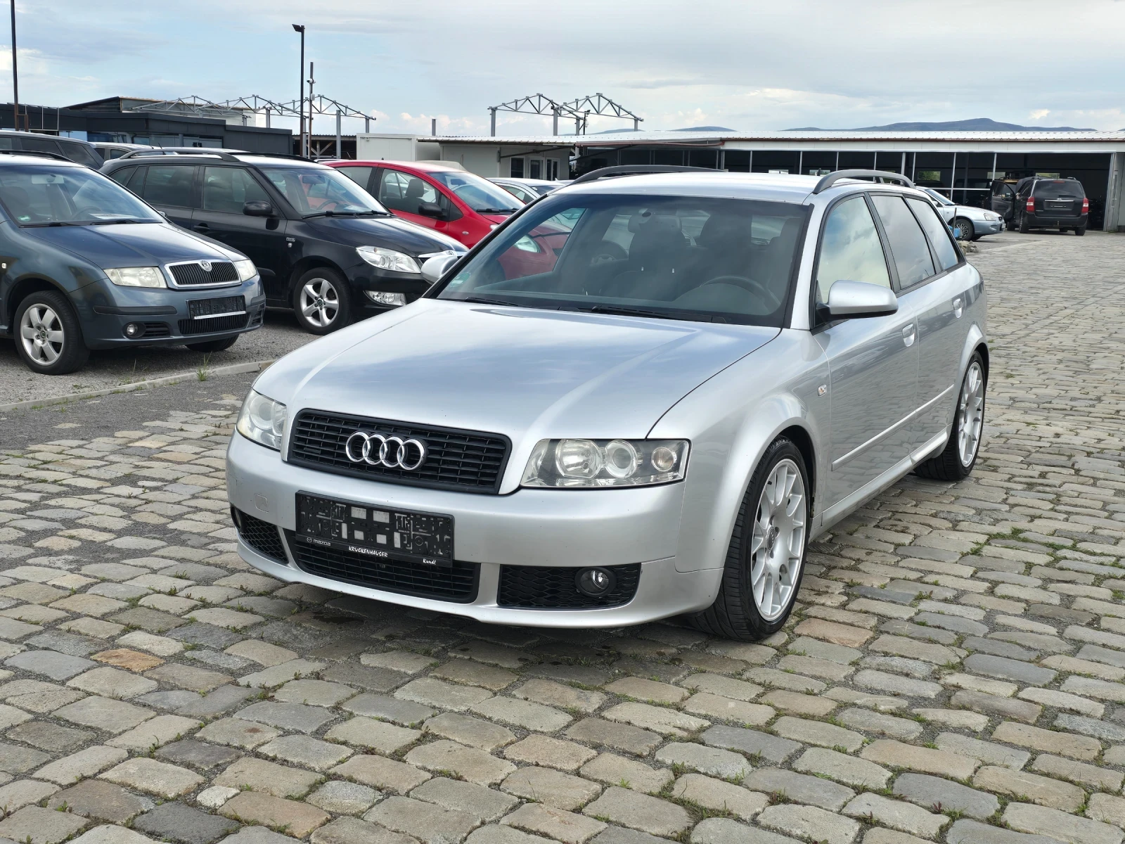 Audi A4 1.9TDI 131кс АВТОМАТИК S-LINE КОЖА ТОП СЪСТОЯНИЕ  - изображение 2