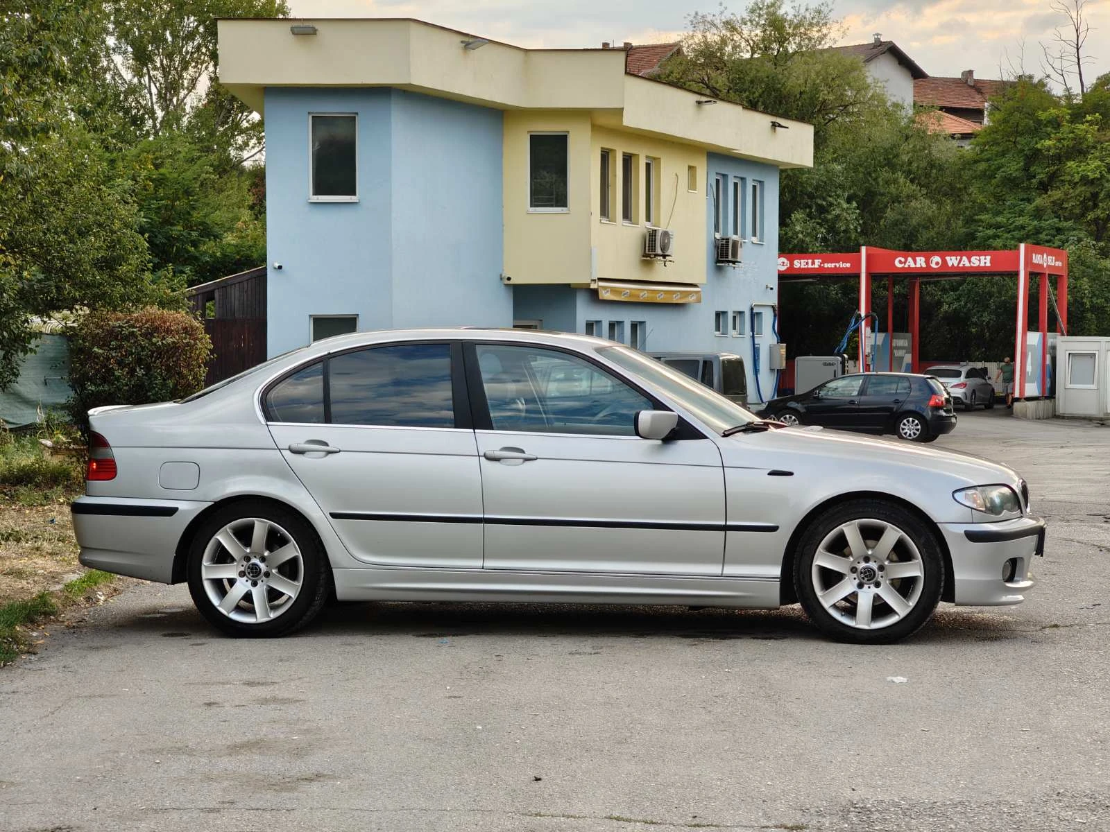 BMW 320 320i 170hp - изображение 4