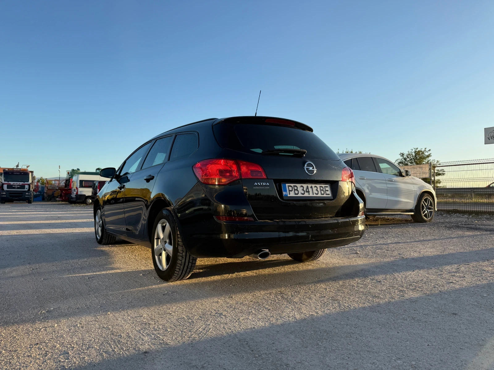 Opel Astra 1.4T* ГАЗ* FACE* РЕГИСТРАЦИЯ* 238.000км* ТОП - изображение 6