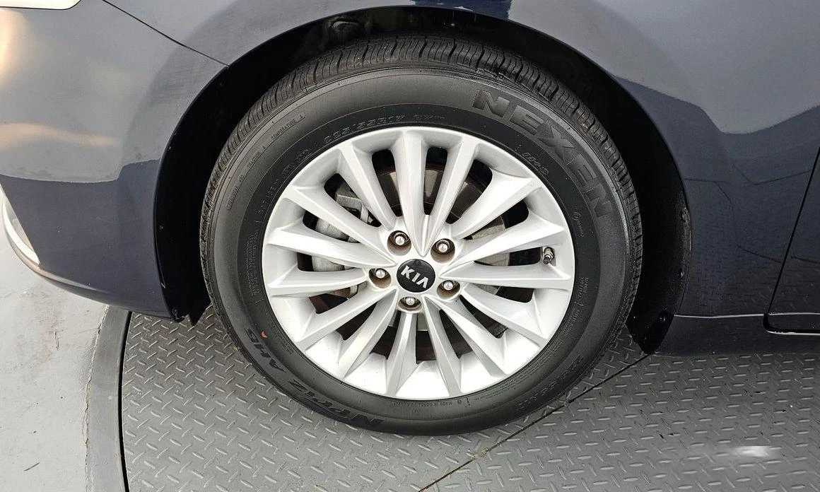 Kia K7 3.0 LPG Deluxe  - изображение 5