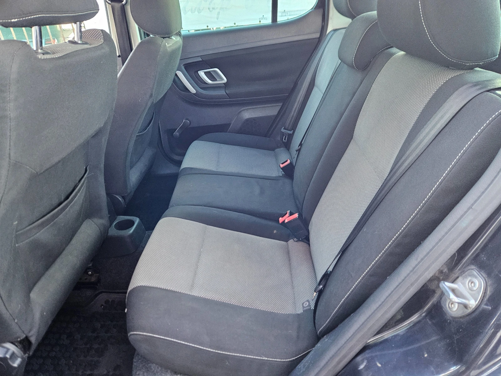 Skoda Fabia Бензин газ - изображение 9