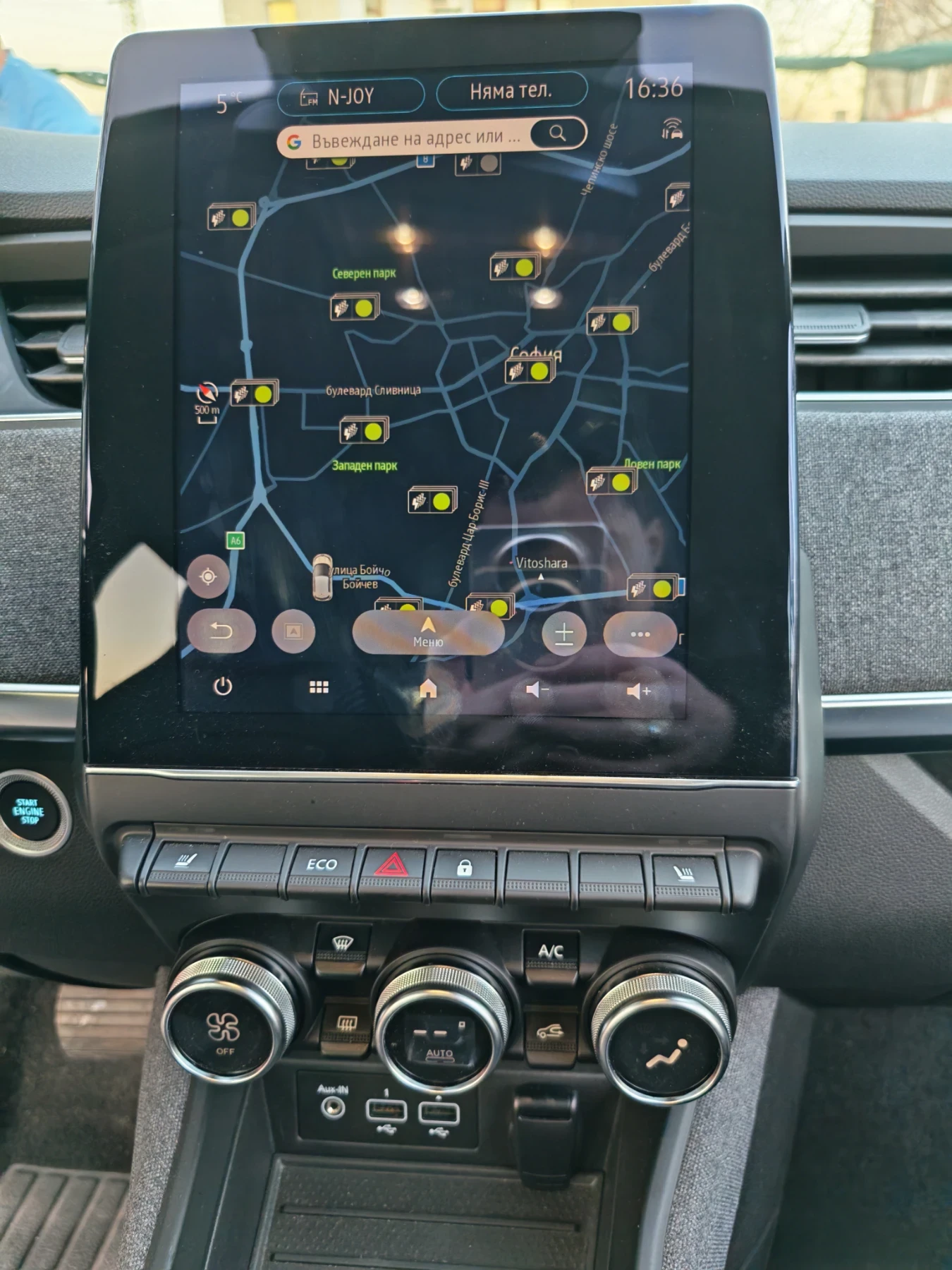 Renault Zoe 52kwCCS R135 Гаранция Сертификат - изображение 10