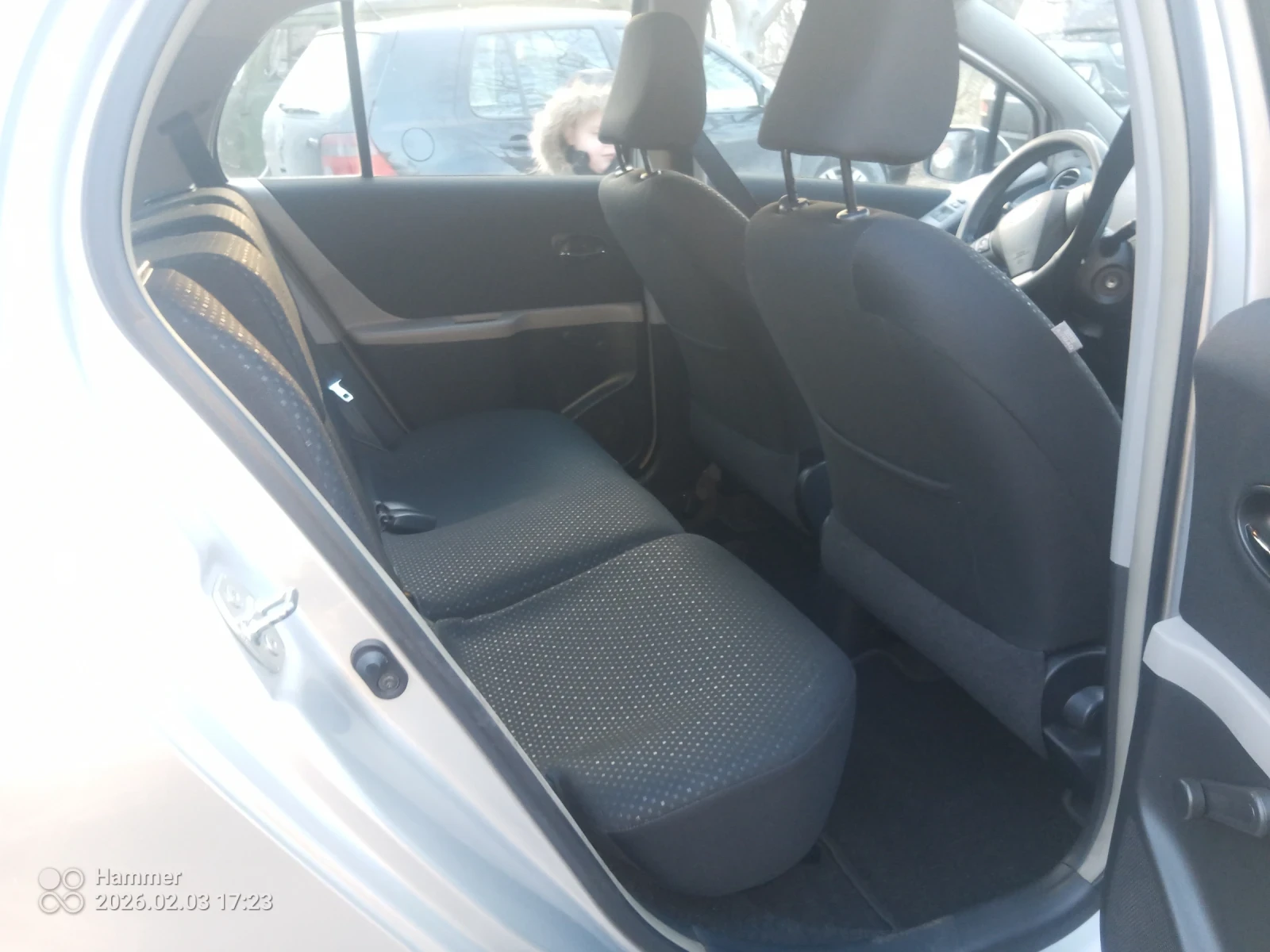 Toyota Yaris 1.3vti - изображение 3