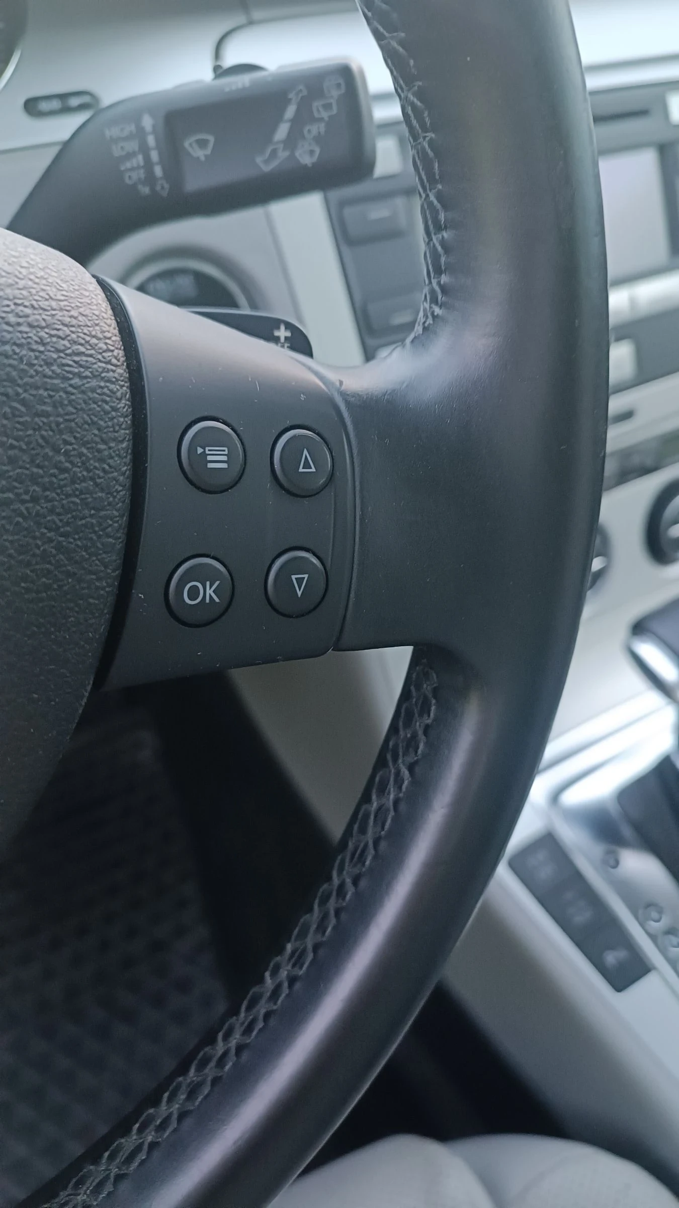 VW Passat 2.0TDI DSG CR, снимка 6 - Автомобили и джипове - 53782001