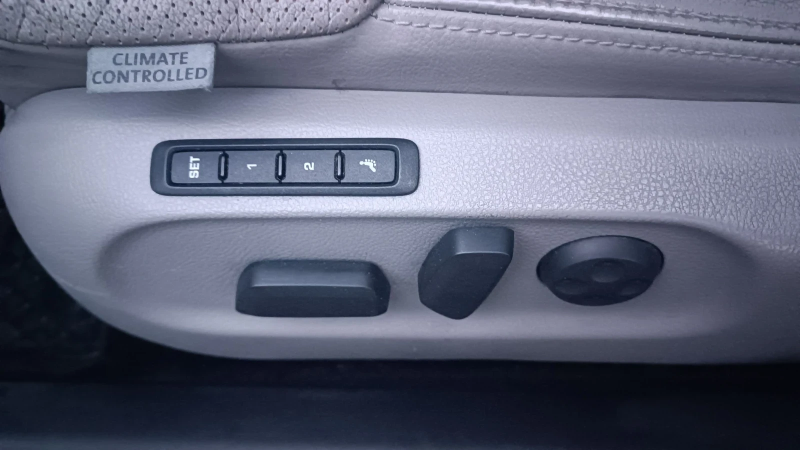 VW Passat 2.0TDI DSG CR, снимка 12 - Автомобили и джипове - 53782001