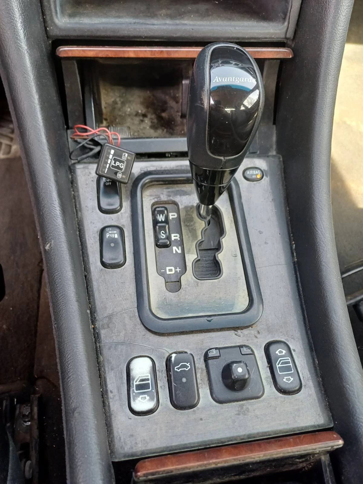 Mercedes-Benz CLK, снимка 2 - Автомобили и джипове - 54005895