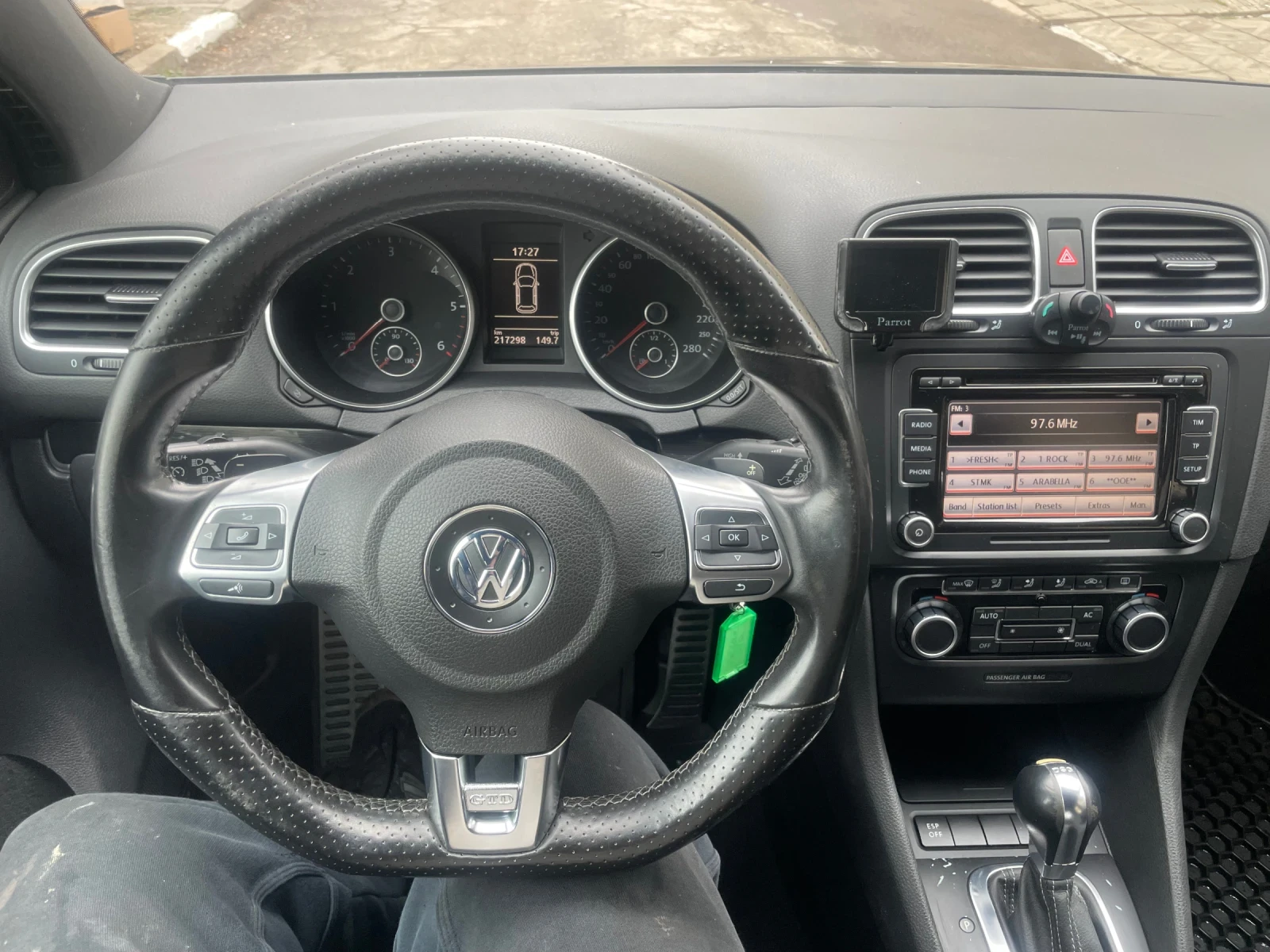 VW Golf 2.0GTD* 170kc* automat, снимка 11 - Автомобили и джипове - 54311183