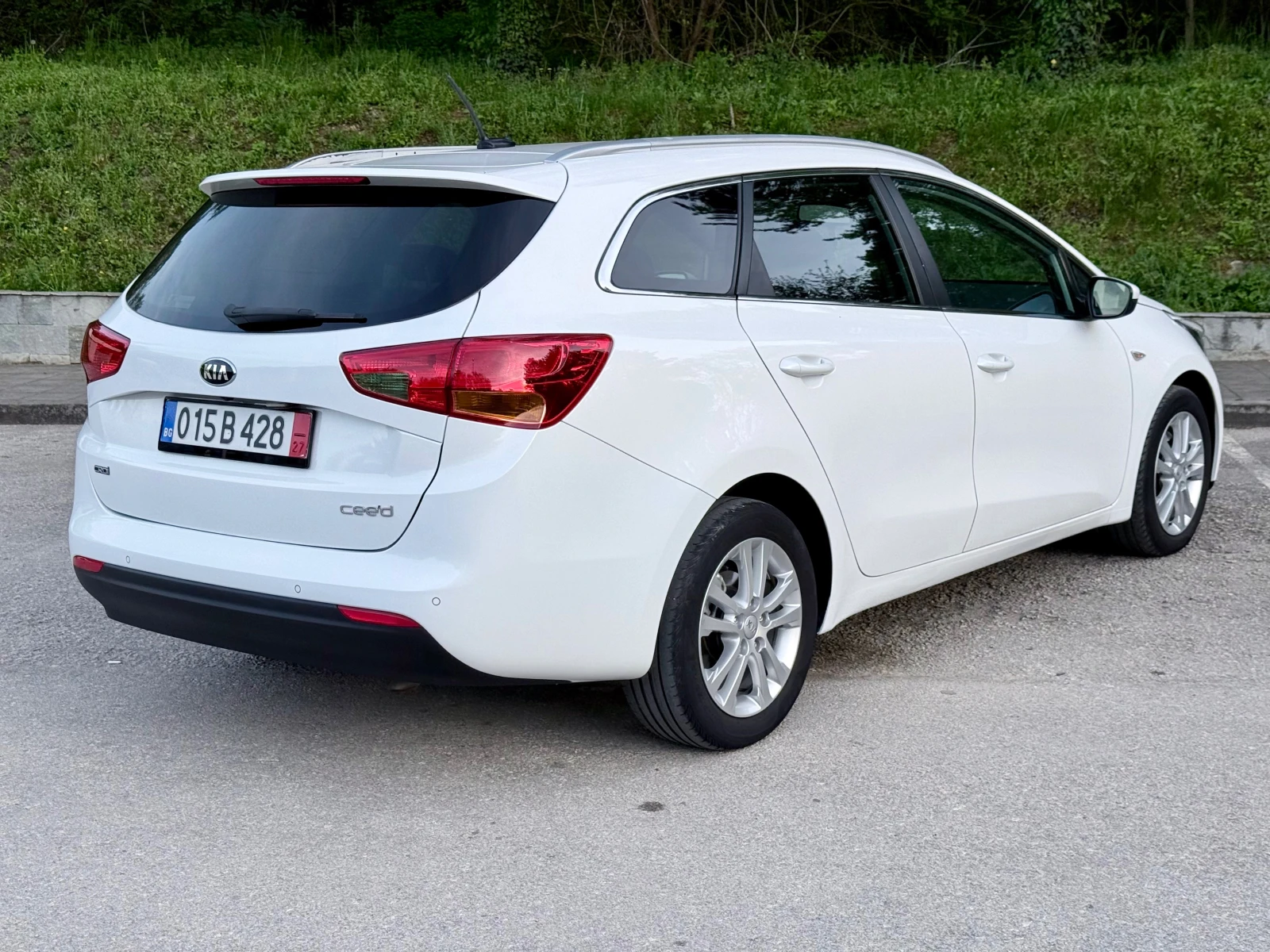 Kia Ceed 1.6CRDI* 110k.c.Facelift* LED* ���������* Euro5B*  | Mobile.bg � ����������� 4