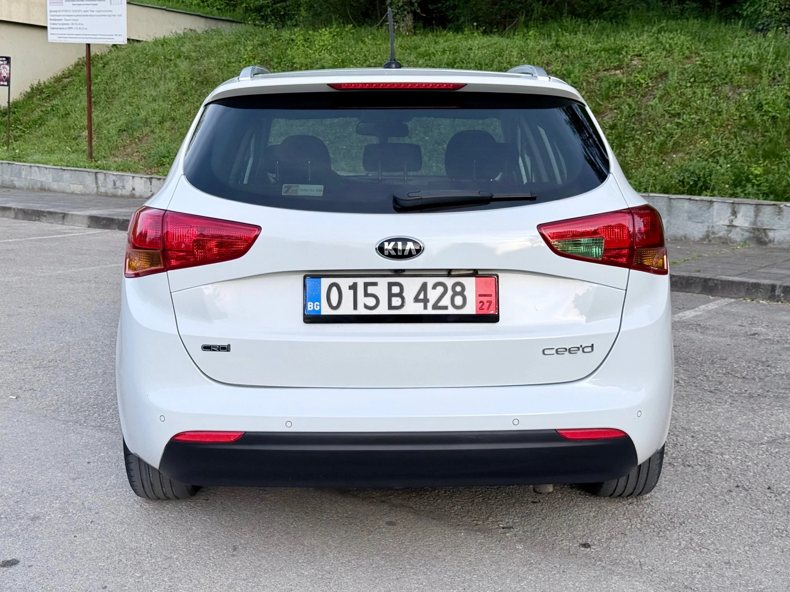 Kia Ceed 1.6CRDI* 110k.c.Facelift* LED* ���������* Euro5B*  | Mobile.bg � ����������� 3