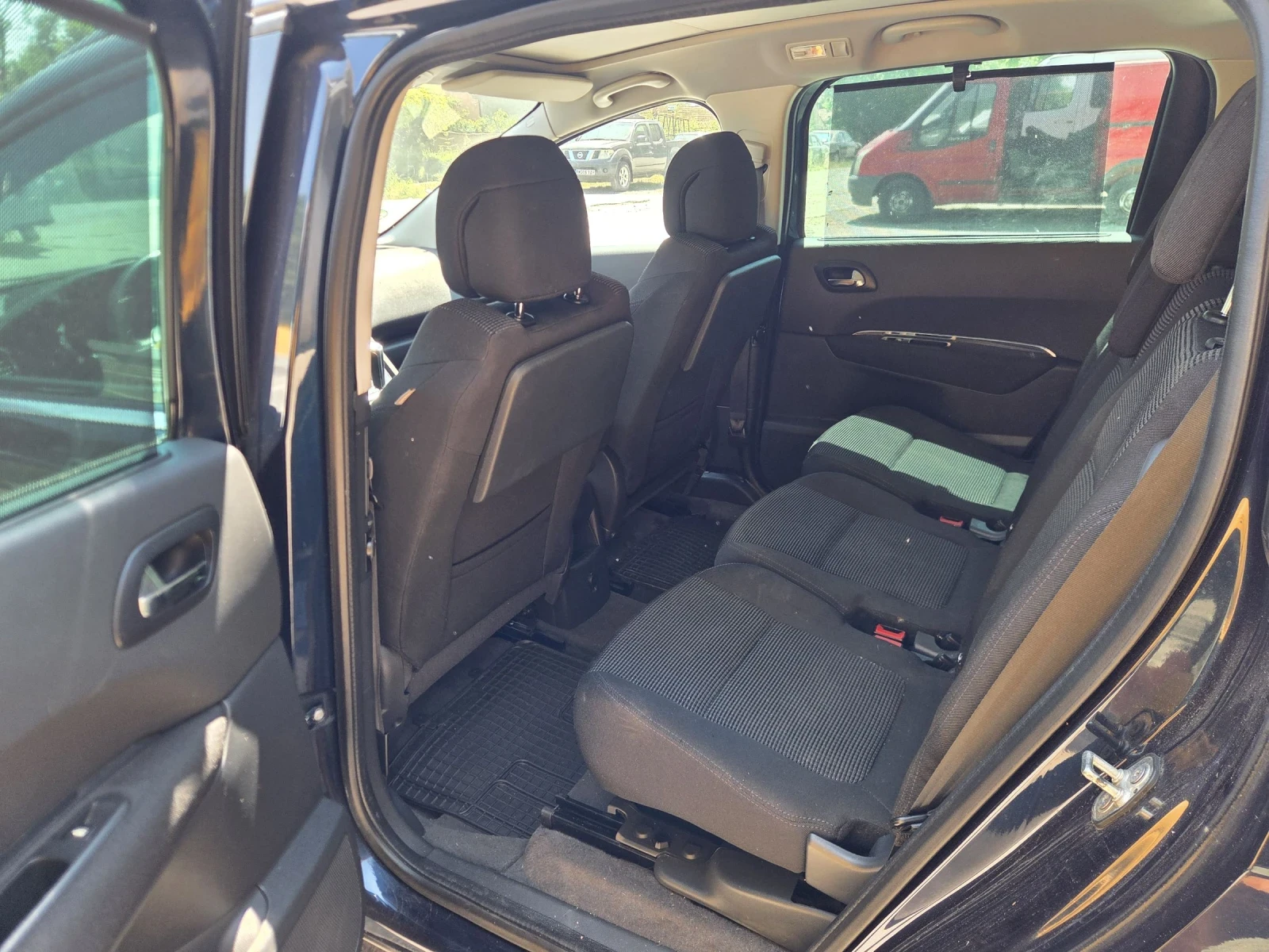 Peugeot 5008 1.6i turbo | Mobile.bg � ����������� 7