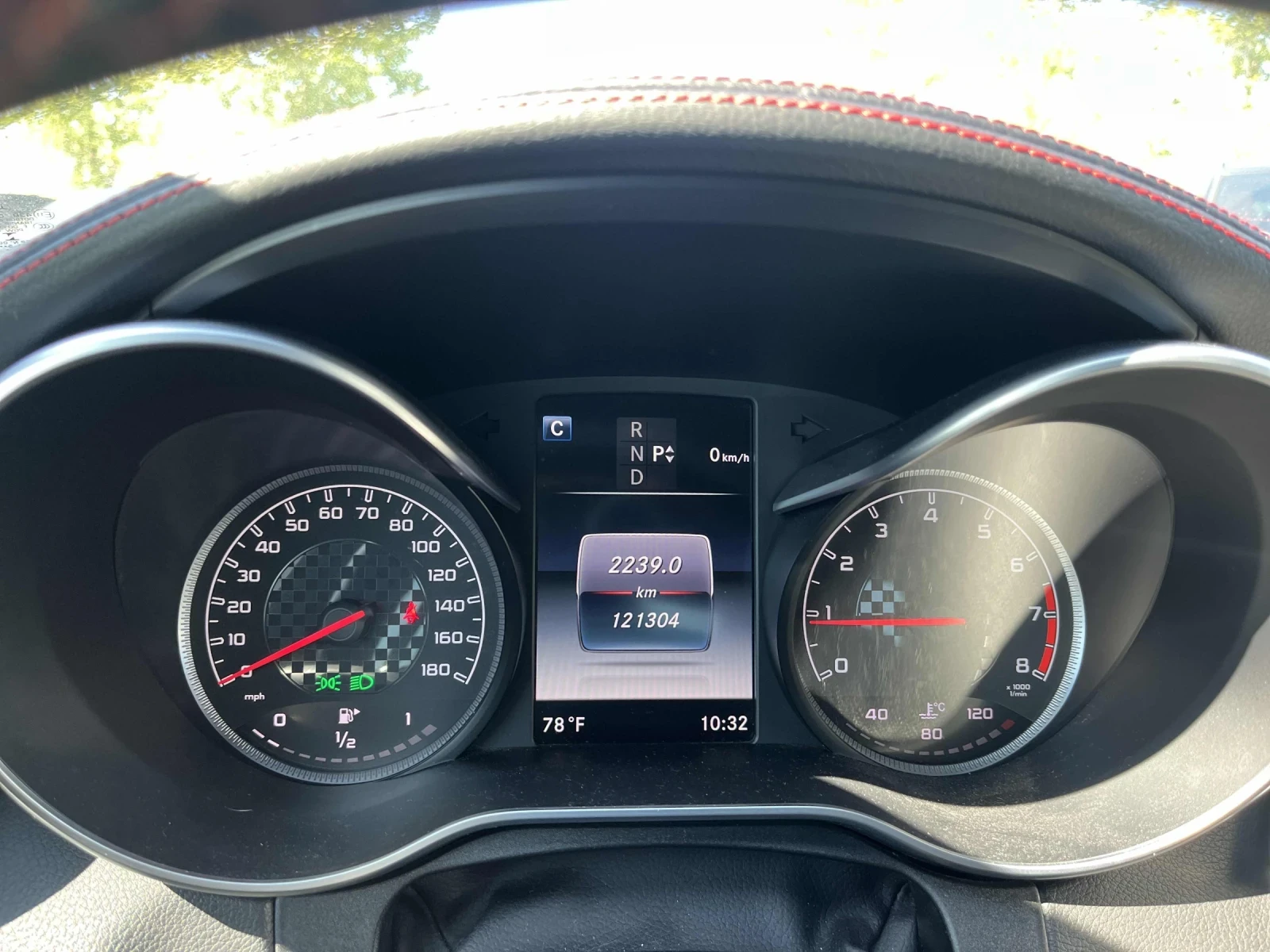 Mercedes-Benz C 450 AMG AMG-pack* Night Pack* Back cam* Brum* HUD* Шибидах, снимка 8 - Автомобили и джипове - 55605820