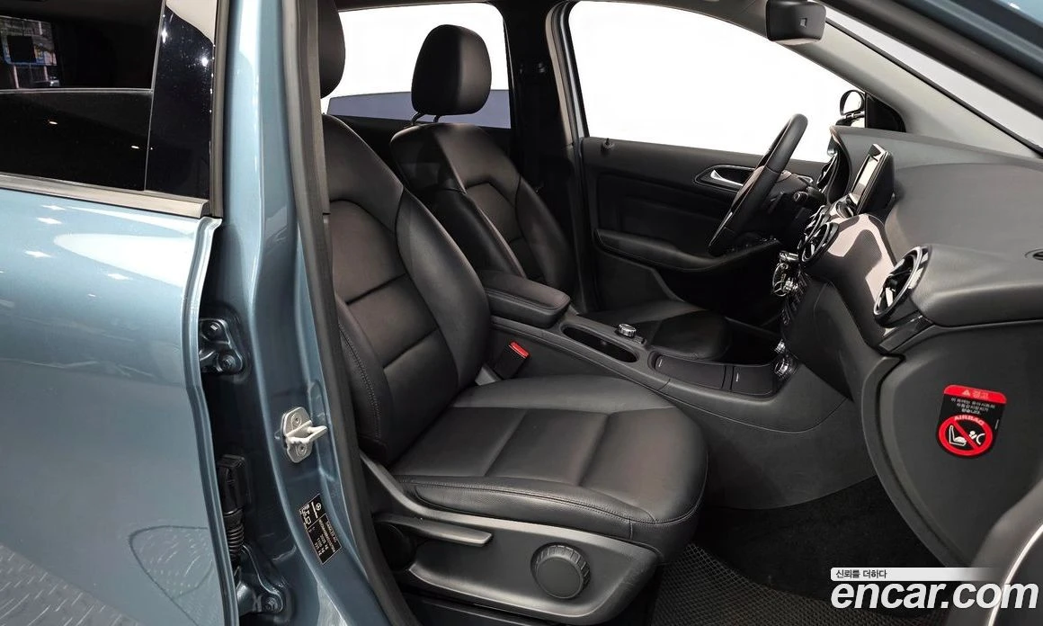 Mercedes-Benz B 200 B200 CDI Blue efficiency, снимка 11 - Автомобили и джипове - 56117103