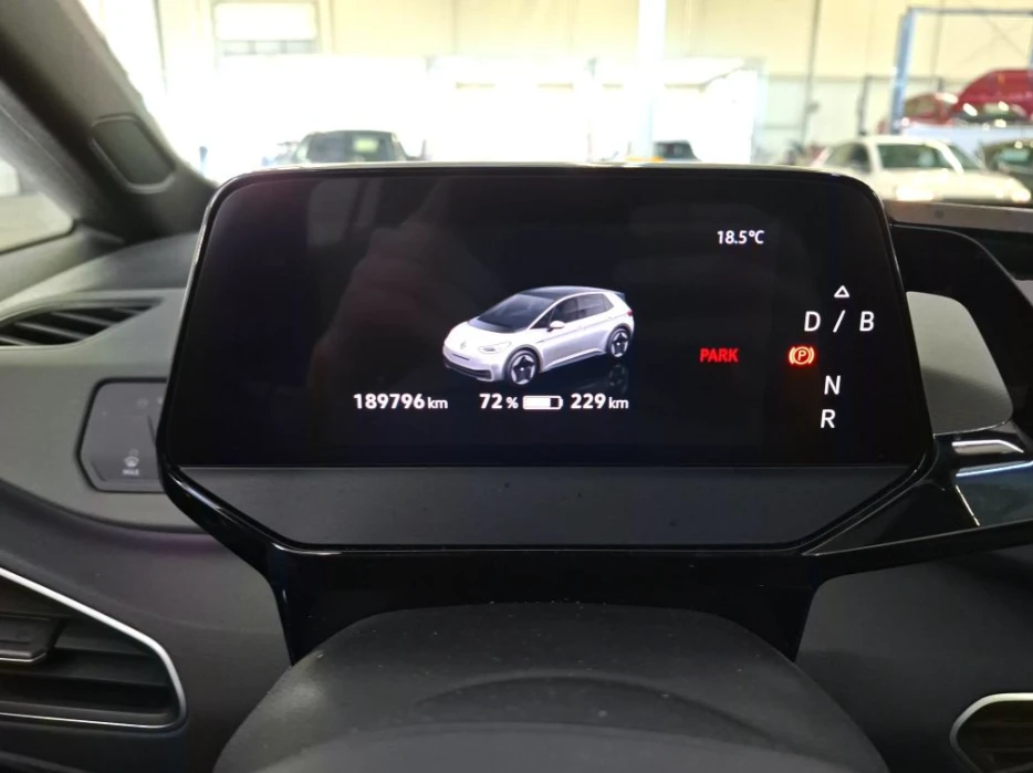 VW ID.3 150 58 kWh Pro , снимка 9 - Автомобили и джипове - 56430619
