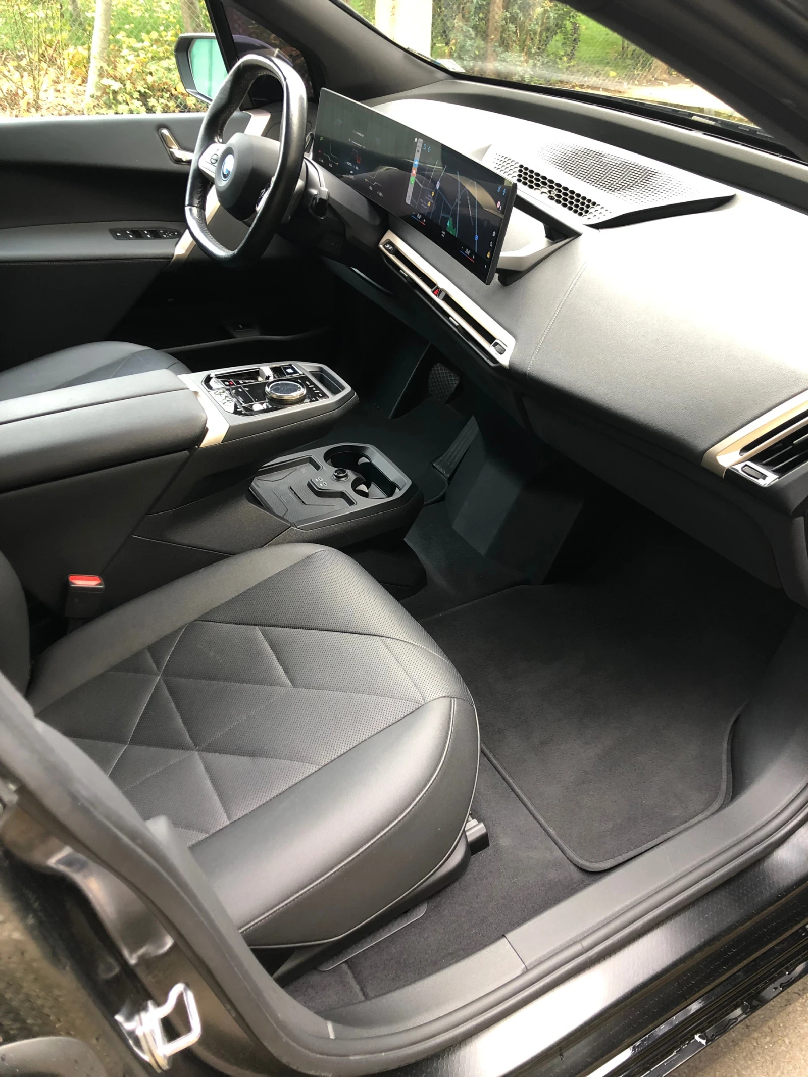 BMW iX xDrive 50/Harman Kardon/HuD/������ 360/ | Mobile.bg � ����������� 9