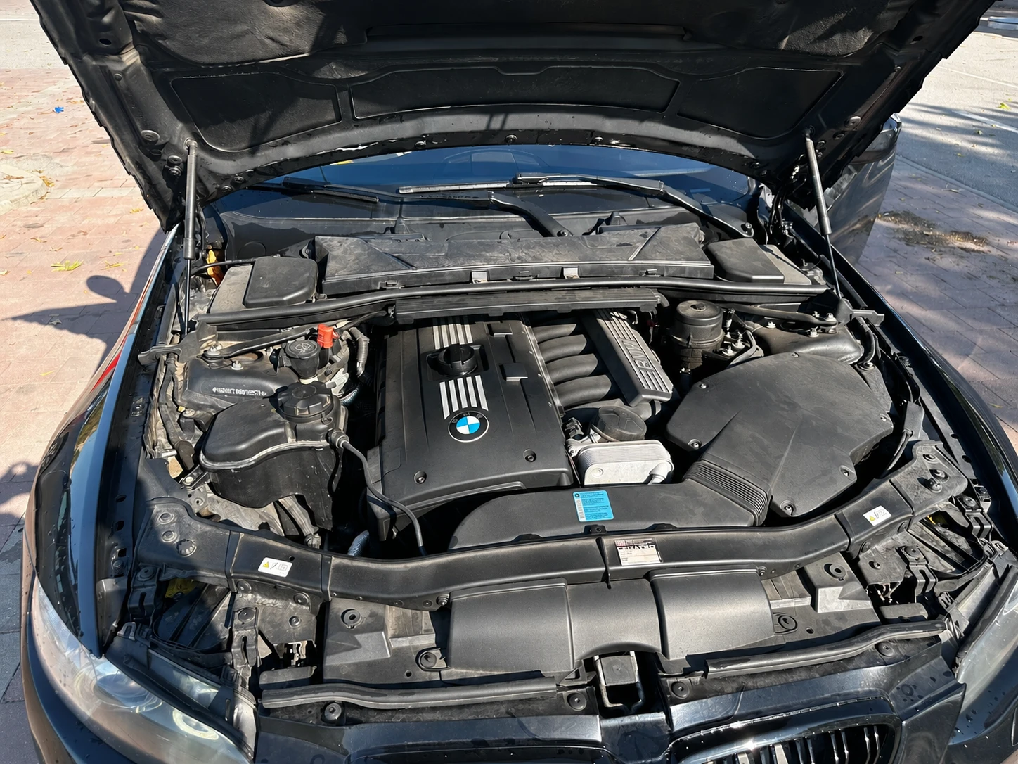 BMW 330, снимка 13 - Автомобили и джипове - 56644863