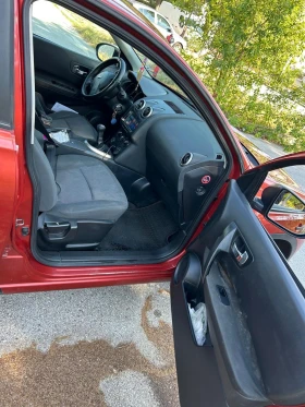Nissan Qashqai 2.0, снимка 10