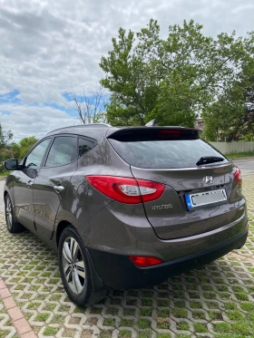 Обява за продажба на Hyundai IX35 2.0CRDI/FACELIFT/4WD/PANO/NAVI ~26 000 лв. - изображение 4