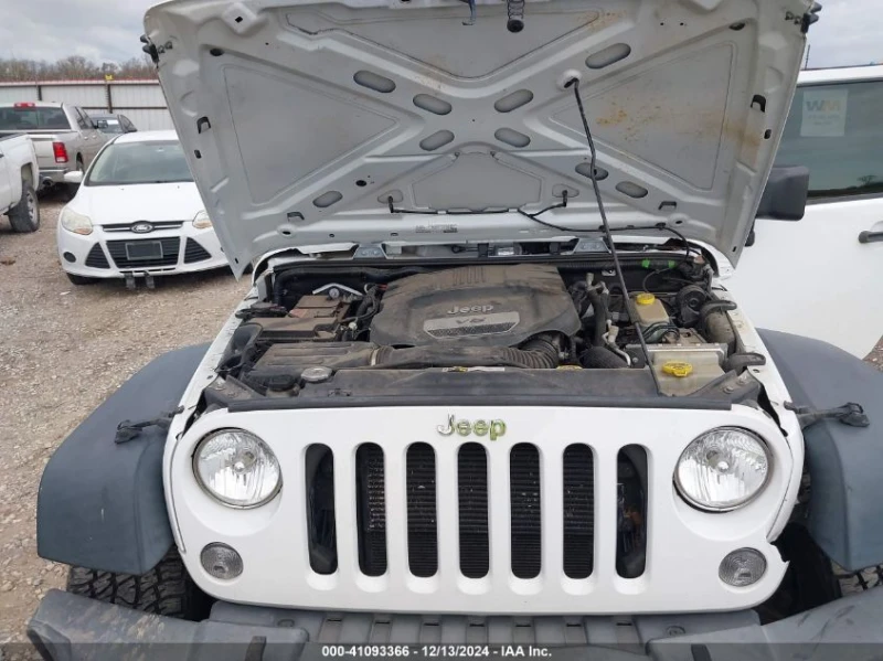 Jeep Avenger 3.6L V-6 DOHC, VVT, 285HP 4X4 Drive, снимка 15 - Автомобили и джипове - 49404689