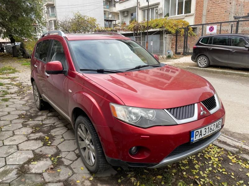 Mitsubishi Outlander 2.0 140 кс4х4 navi/koga/keyless, снимка 2 - Автомобили и джипове - 52380268