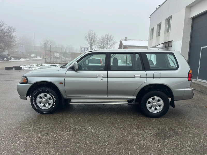 Mitsubishi Pajero sport 2.5TDI 4x4 Италия, снимка 4 - Автомобили и джипове - 53201347