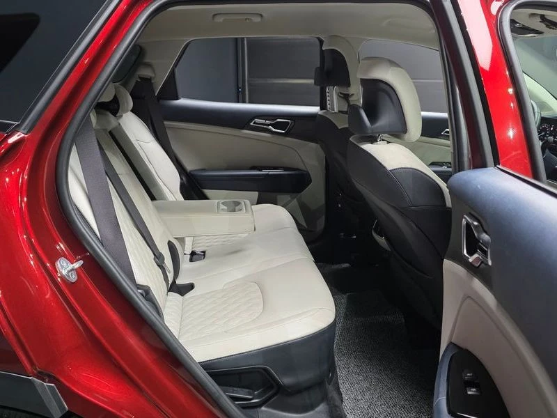 Kia Sportage Signature Gravity 2WD| 226к.с.| ВКЛ.ТЕХНОТЕСТ, снимка 11 - Автомобили и джипове - 55636451