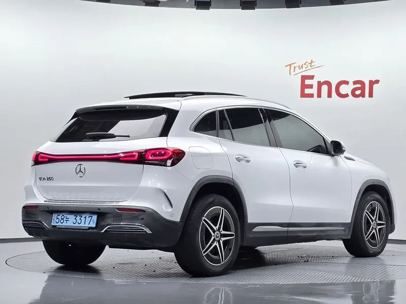 Mercedes-Benz EQA 250 AMG PACKAGE PLUS| 360 CAM| ПОДГРЕВ 